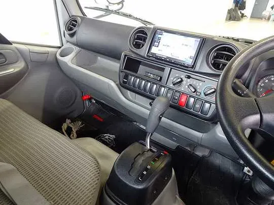 ダイナ 1.25t 4WD FJL Sタイヤ 平ボデー