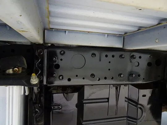 ボンゴトラック DX 1t 4ＷＤ Ｗタイヤ 平ボデー