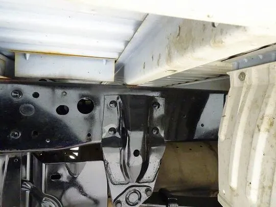 ボンゴトラック DX 1t 4ＷＤ Ｗタイヤ 平ボデー