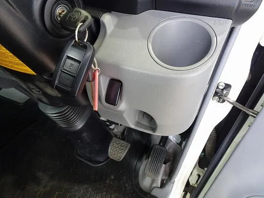 ダイナ 1.25t 4WD FJL Sタイヤ 平ボデー