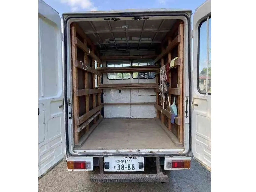 H8 クイックデリバ_3050_7542_1720758842_3.webP_3048