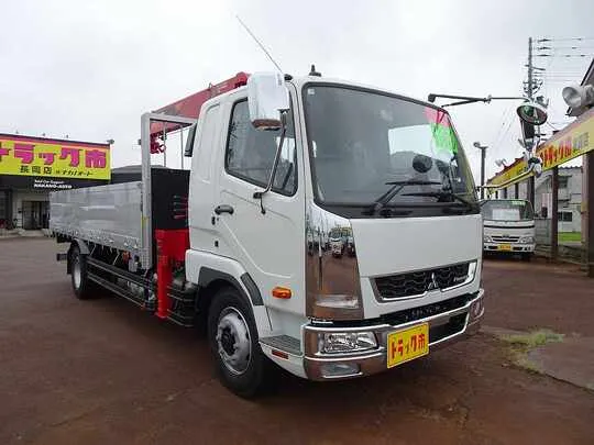 ファイター 7.2t 増トン 標準ベッド付 アルミブロック ユニック5段クレーン付 未使用車