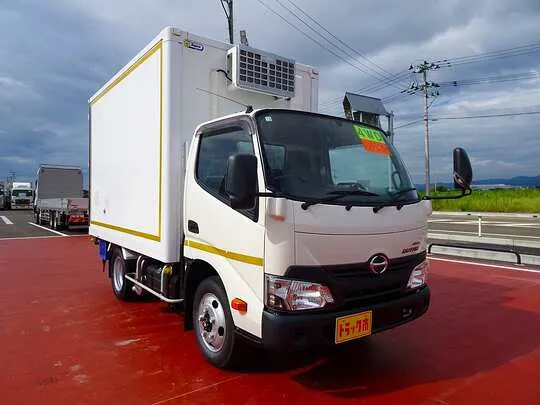 デュトロ 2t 4WD FJL 標準 低温冷凍車 スタンバイ付