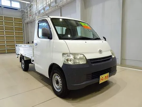 タウンエーストラック DX 0.75t 4WD Sタイヤ 平ボデー ガソリン