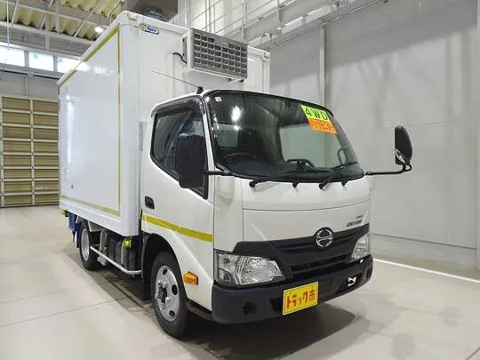 デュトロ 2t 4WD FJL 標準 低温冷凍車 スタンバイ付