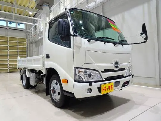 デュトロ 2t 4WD FJL 支柱レス強化ダンプ 未使用車