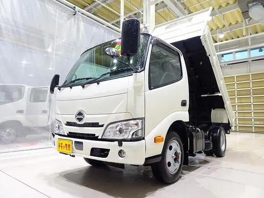 デュトロ 2t 4WD FJL 支柱レス強化ダンプ 未使用車