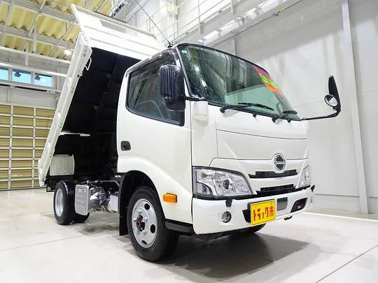 デュトロ 2t 4WD FJL 支柱レス強化ダンプ 未使用車