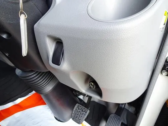 デュトロ 2t FJL 標準 低温冷凍車 スタンバイ付 総重量5t未満