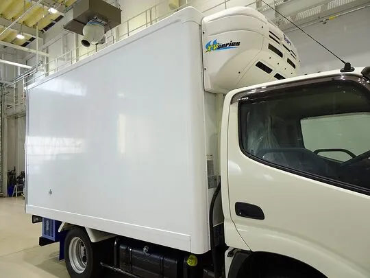デュトロ 2t FJL 標準 低温冷凍車 スタンバイ付 総重量5t未満