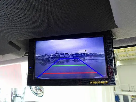 フォワード 8.6t 増トン 標準ベッドレス アルミブロック 平ボデー 240ps