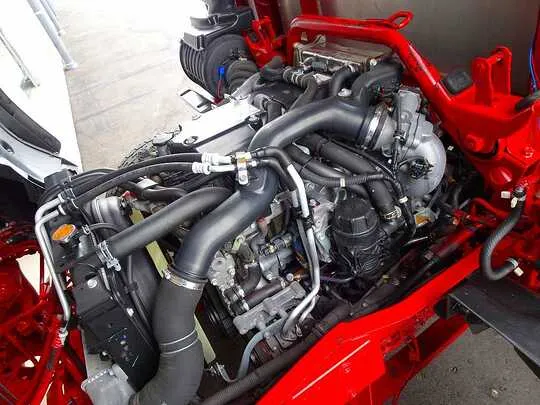 フォワード 8.6t 増トン 標準ベッドレス アルミブロック 平ボデー 240ps