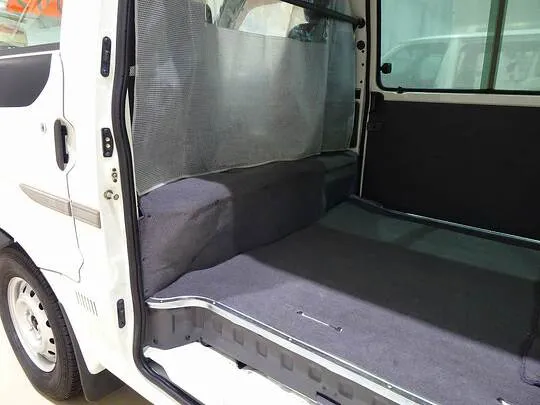 ボンゴバン GL 0.95t 4WD 2人乗り 5ドア ハイルーフ