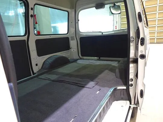 ボンゴバン GL 0.95t 4WD 2人乗り 5ドア ハイルーフ