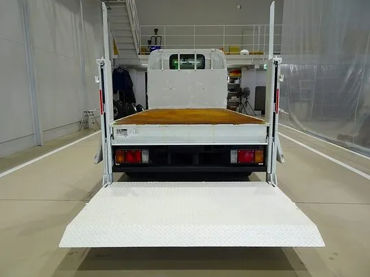 エルフ 2t 4WD FFL 標準 垂直P/G付