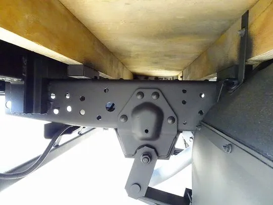 エルフ 2t 4WD FFL 標準 垂直P/G付