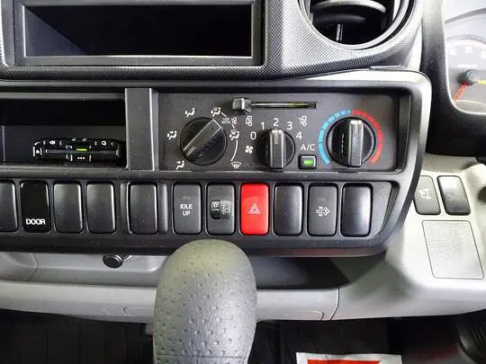 ダイナ 1.35t FJL Wタイヤ パネルバン