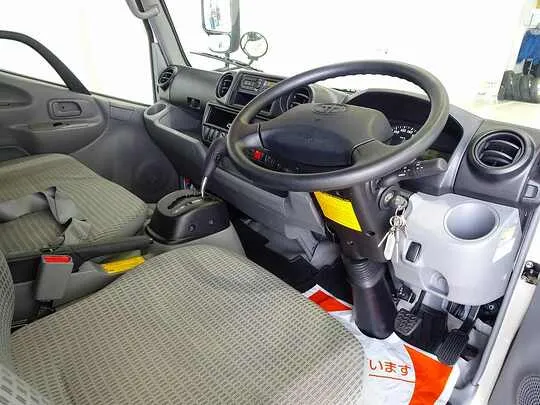 ダイナ 1.35t FJL Wタイヤ パネルバン