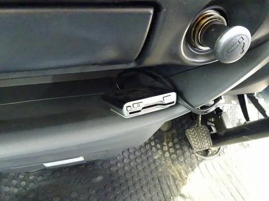 ボンゴトラック DX 0.75t 4ＷＤ Sタイヤ 2段折れ式垂直PG付 ガソリン