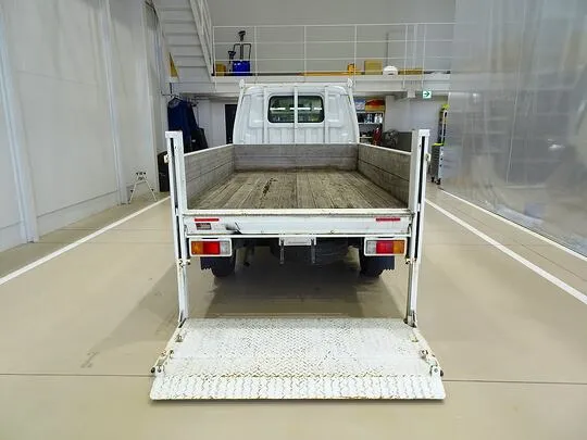 ボンゴトラック DX 0.75t 4ＷＤ Sタイヤ 2段折れ式垂直PG付 ガソリン