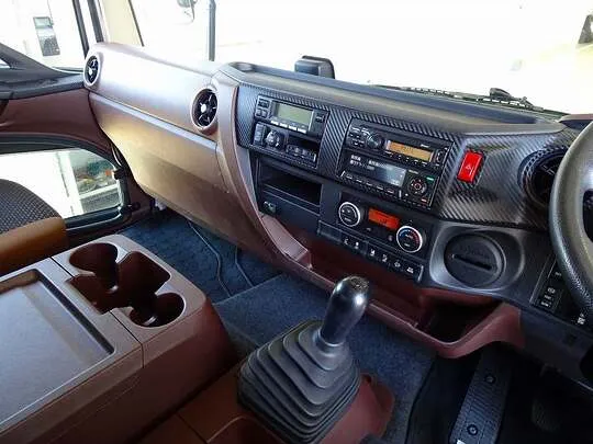 レンジャー 2.6t ワイドベッド付 低温冷凍車 リアエアサス 240ps