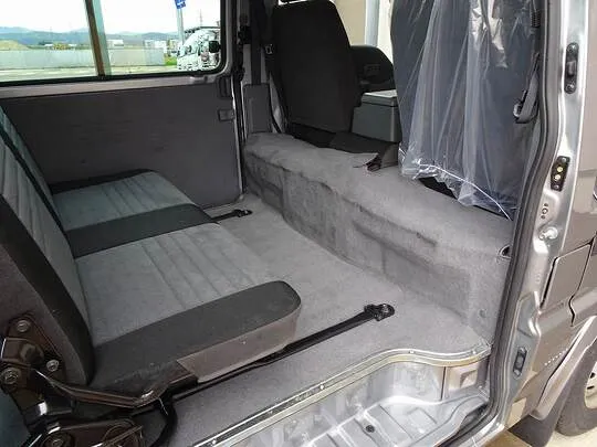 ボンゴバン GL 1t 4WD 2人乗り 5ドア ハイルーフ