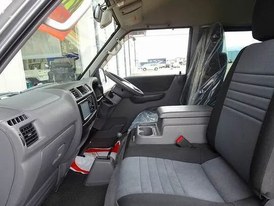 ボンゴバン GL 1t 4WD 2人乗り 5ドア ハイルーフ