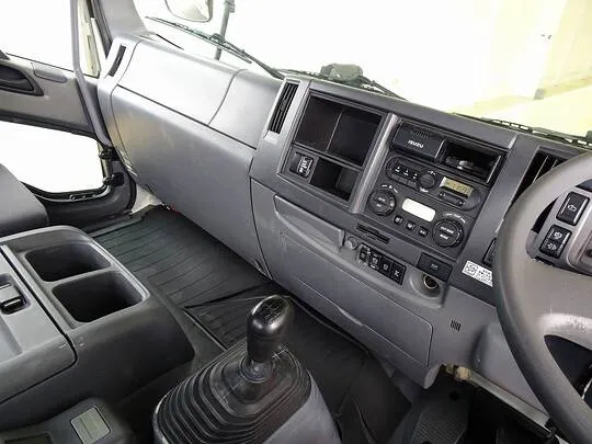 【年次点検済】フォワード 7.2t 増トン ワイドベッド付 アルミブロック タダノ5段クレーン付 260ps