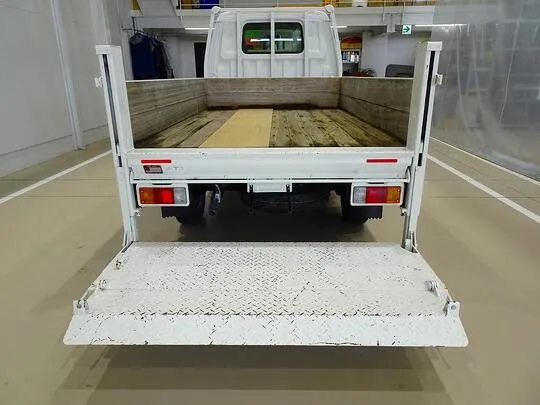 ボンゴトラック DX 0.75t 4ＷＤ Sタイヤ 2段折れ式垂直P/G付 ガソリン