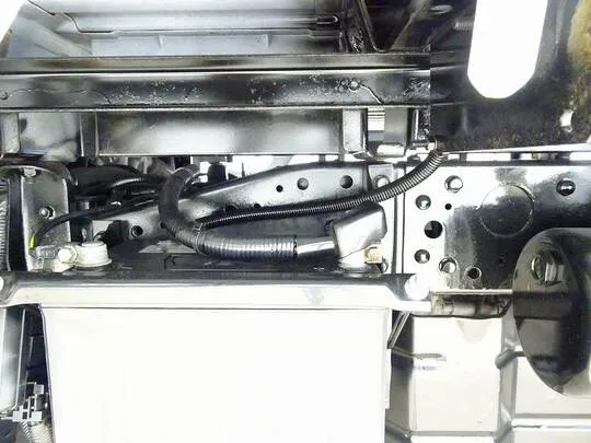 ボンゴトラック DX 0.75t 4ＷＤ Sタイヤ 2段折れ式垂直P/G付 ガソリン