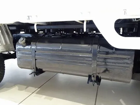 ボンゴトラック DX 0.75t 4ＷＤ Sタイヤ 2段折れ式垂直P/G付 ガソリン
