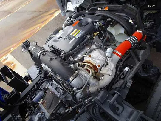 【年次点検済】エルフ 2t 4WD FFL 標準ロング タダノ4段クレーン付