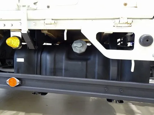 【年次点検済】エルフ 2t 4WD FFL 標準ロング タダノ4段クレーン付