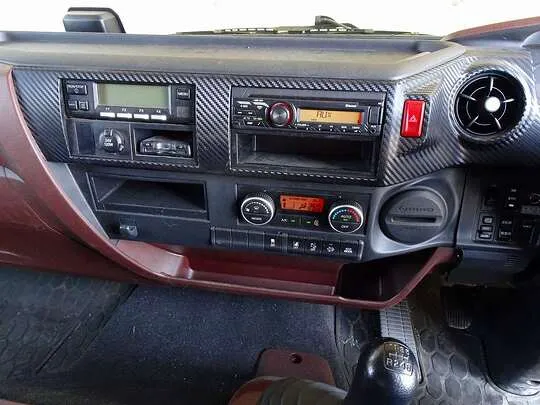 レンジャー 2.25t ワイドベッド付 低温冷凍車 格納ゲート付 リアエアサス 240ps