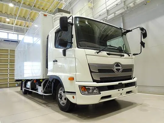 レンジャー 2.25t ワイドベッド付 低温冷凍車 格納ゲート付 リアエアサス 240ps