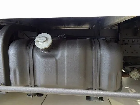 エルフ 2t FFL 標準 保冷バン 総重量5t未満