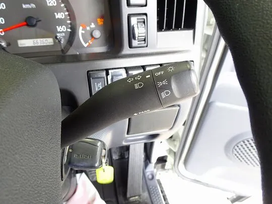 エルフ 1.55t 4WD FFL Wタイヤ Wキャブ
