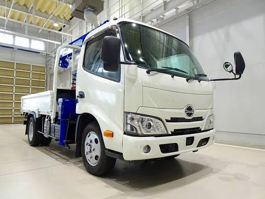 デュトロ 2.85t FJL 標準セミロング タダノ4段クレーン付