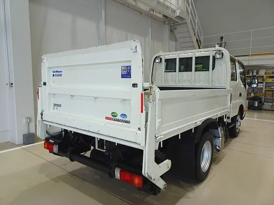 デュトロ 2t 4WD 高床 標準セミロング Wキャブ/アーム式PG付