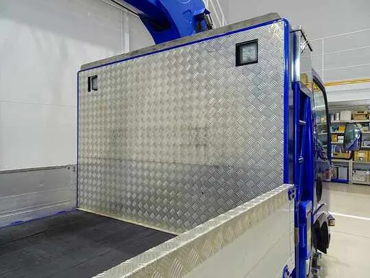 エルフ 2t 4WD 高床 標準セミロング アルミブロック タダノ4段クレーン付