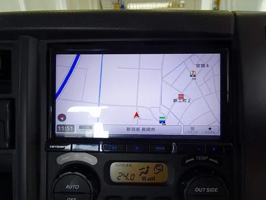 【年次点検済】フォワード 4.8t 増トン 標準ベッド付 タダノ4段クレーン付 240ps
