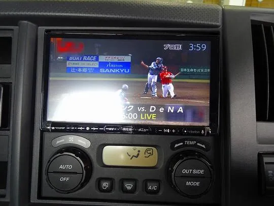 フォワード 3.5t 標準ベッドレス 平ボデー 210ps