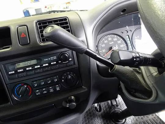 ボンゴバン DX 1t 4WD 2人乗り 5ドア ハイルーフ ガソリン