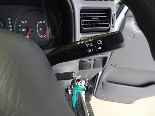ボンゴバン DX 1t 4WD 2人乗り 5ドア ハイルーフ ガソリン