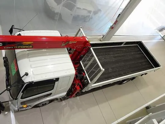 ファイター 7.8t 増トン 標準ベッド付 ユニック4段クレーン付 240ps 未使用車