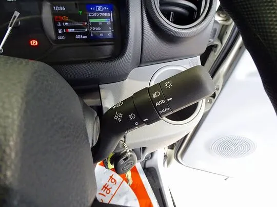 デュトロ 2t 4WD 高床 標準セミロング Wキャブ 未使用車