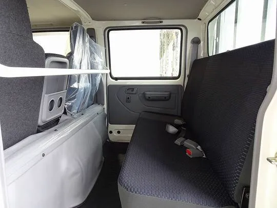 デュトロ 2t 4WD 高床 標準セミロング Wキャブ 未使用車