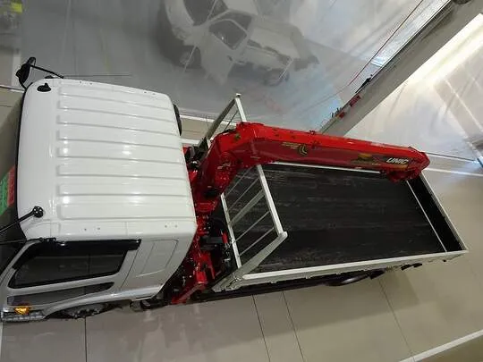 ファイター 7.4t 増トン 標準ベッド付 ユニック5段クレーン付 240ps 未使用車