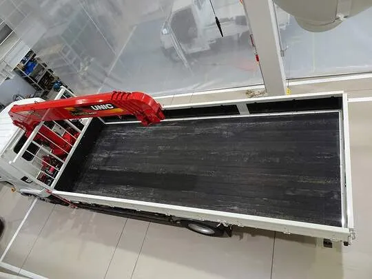ファイター 7.4t 増トン 標準ベッド付 ユニック5段クレーン付 240ps 未使用車