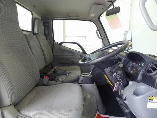 ダイナ 1.25t 4WD FJL Sタイヤ 平ボデー
